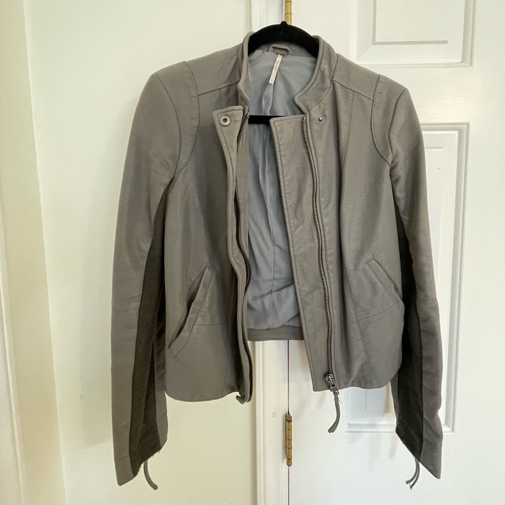 Free people grey jacket. Size 2